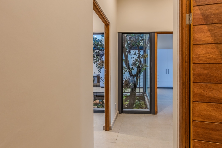 3 Bedroom Property for Sale in Vyfhoek A H North West